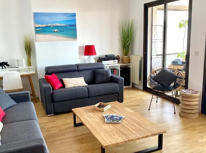 Grand T2 Standing Proche Centre Et Plages Vue Panoramique Parking Prive Appartement Ajaccio (Corsica)