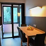 Grand T2 Standing Proche Centre Et Plages Vue Panoramique Parking Prive * Ajaccio