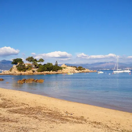 Grand T2 Standing Ajaccio Proche Centre Et Plages Vue Panoramique Parking Prive Apartment