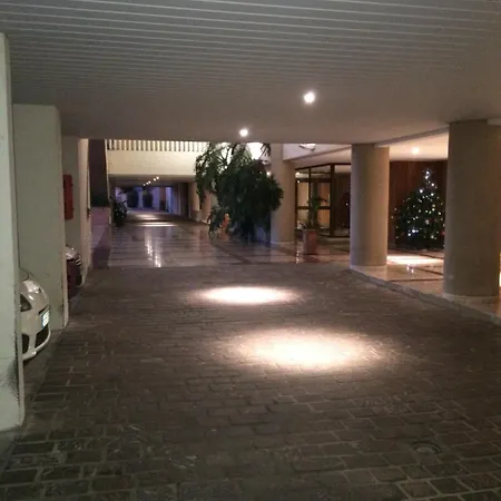 Grand T2 Standing Ajaccio Proche Centre Et Plages Vue Panoramique Parking Prive Apartment *