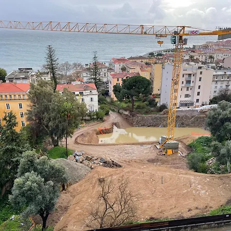 Grand T2 Standing Proche Centre Et Plages Vue Panoramique Parking Prive