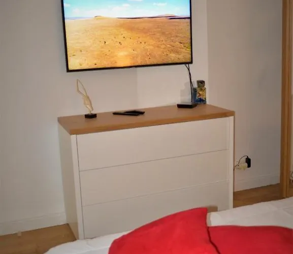 Grand T2 Standing Proche Centre Et Plages Vue Panoramique Parking Prive * Ajaccio (Corsica)