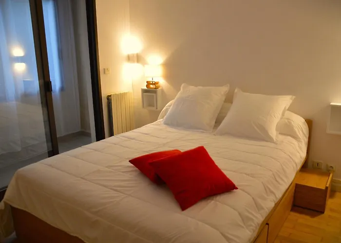 Grand T2 Standing Proche Centre Et Plages Vue Panoramique Parking Prive Ajaccio (Corsica)